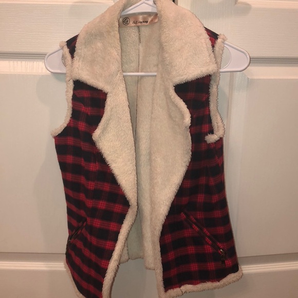 Plaid vest - Picture 1 of 3